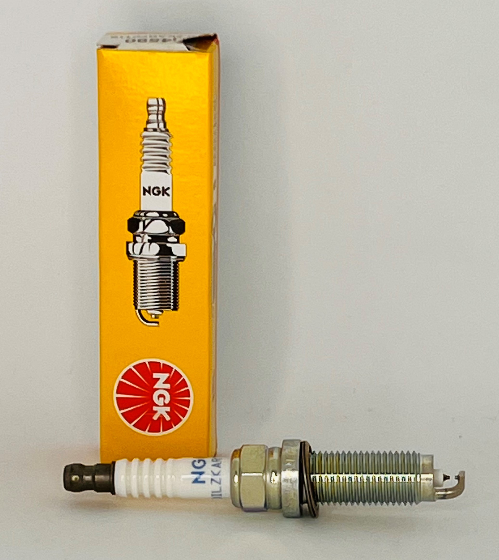 NGK Spark Plug (DILZKAR7C11S)